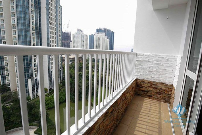 Beautiful three bedrooms apartment for rent in P building, Ciputra, Tay Ho, Ha Noi